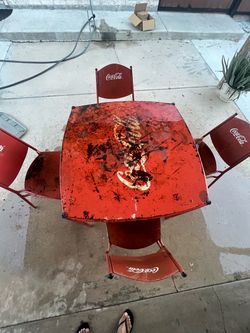 Coca Cola table with 4 chairs