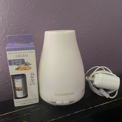Essential Oil Diffuser With One New Essential Oil