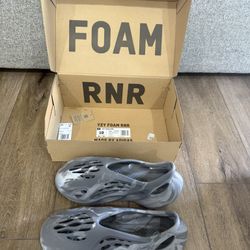 Yezzy Foam RNR Mx Granite 