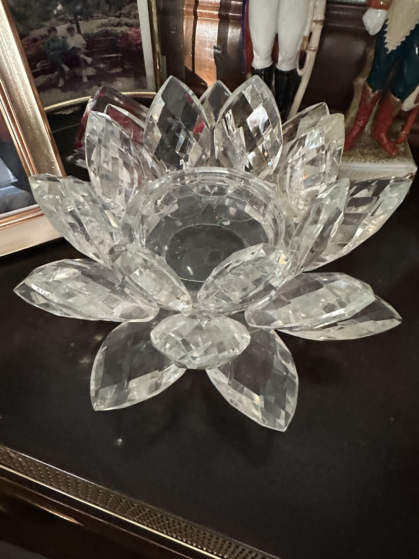 Crystal Lotus Flower