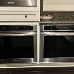 PAIR – KitchenAid 30” Built-In Electric Wall Ovens (Stainless Steel)