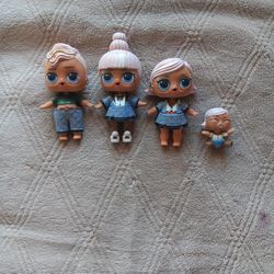 4 LOL Dolls 