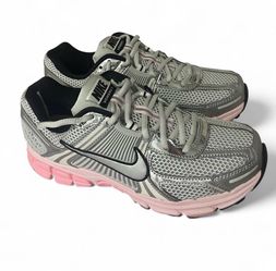nike vomero 5 pink women’s size 10