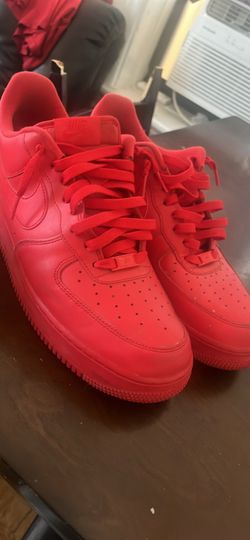 Red Nike Air Force 1