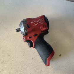 M12 Stubby 3/8 Impact Wrench