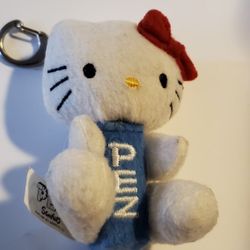 3" Vintage Hellp Kitty Plush Style Pez Dispenser 