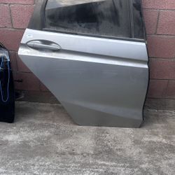 2014-2022 HONDA FIT REAR DOOR.  👉👉👉ASK FOR PRICE 