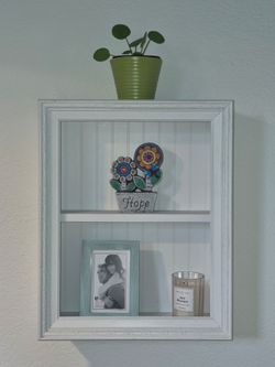White Wood Decorative Display Shelf