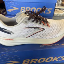Brooks Running Shoes 11.5 Mens