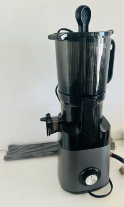 Black Slow Masticating Juicer