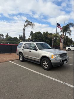2004 Ford Explorer