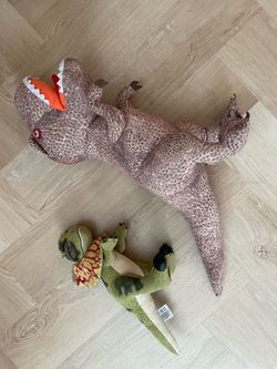 Jurassic park stuffed dinosaurs