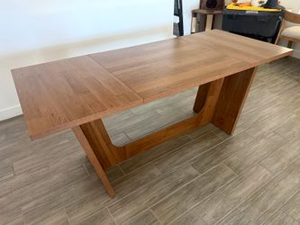 Like New 71” Light Brown Dining Table – Seats 6–8