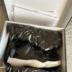 Jordan 11 Low 72-10 
