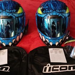 "×2" MEDIUM Icon Motorcycle Helmets 
