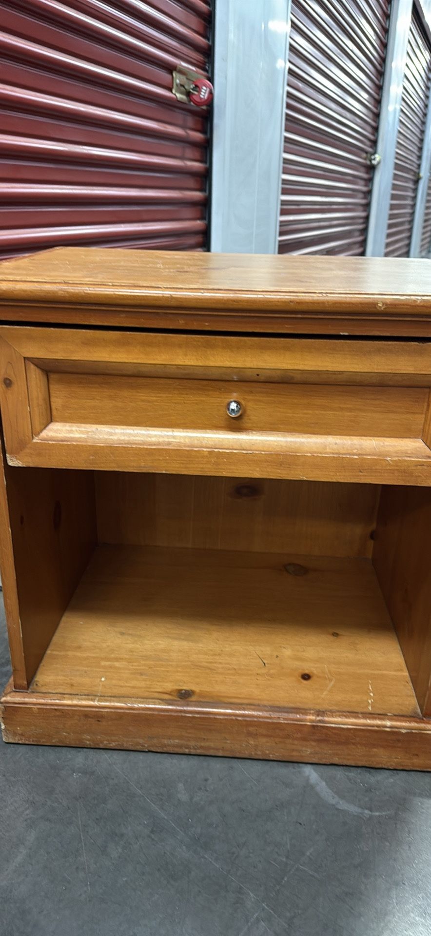 Night Stand/End Table