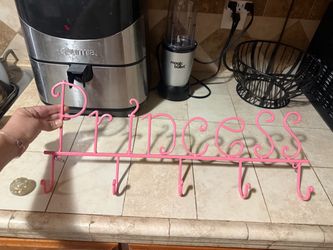 Princess hook rack