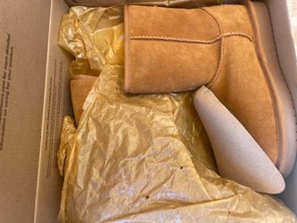 Koolaburra by ugg BRAND NEW