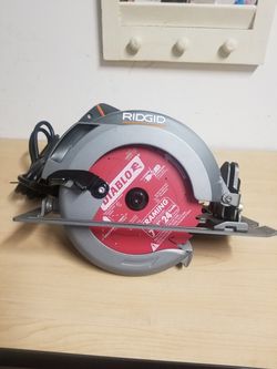 Ridgid 7-1/4in Heavy Duty circular saw.
