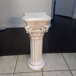 Roman Style Pedestal Riser 