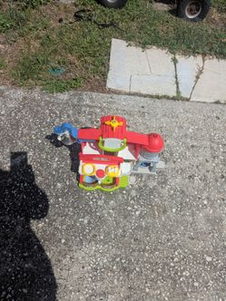 Toys, puzzles, games learning items, etc etc etc