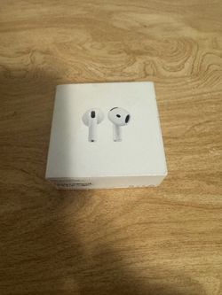 Apple AirPods 4 with Active Noise Cancellation (ANC)