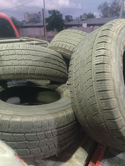 Cooper Discoverer tires size 265/70/17