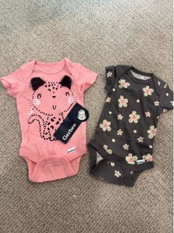 Gerber 0months new onsies