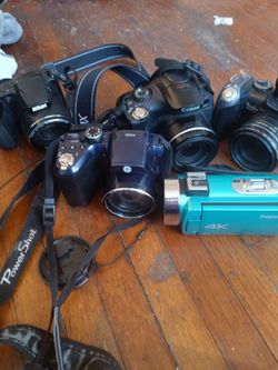 Digital camera lot of 5