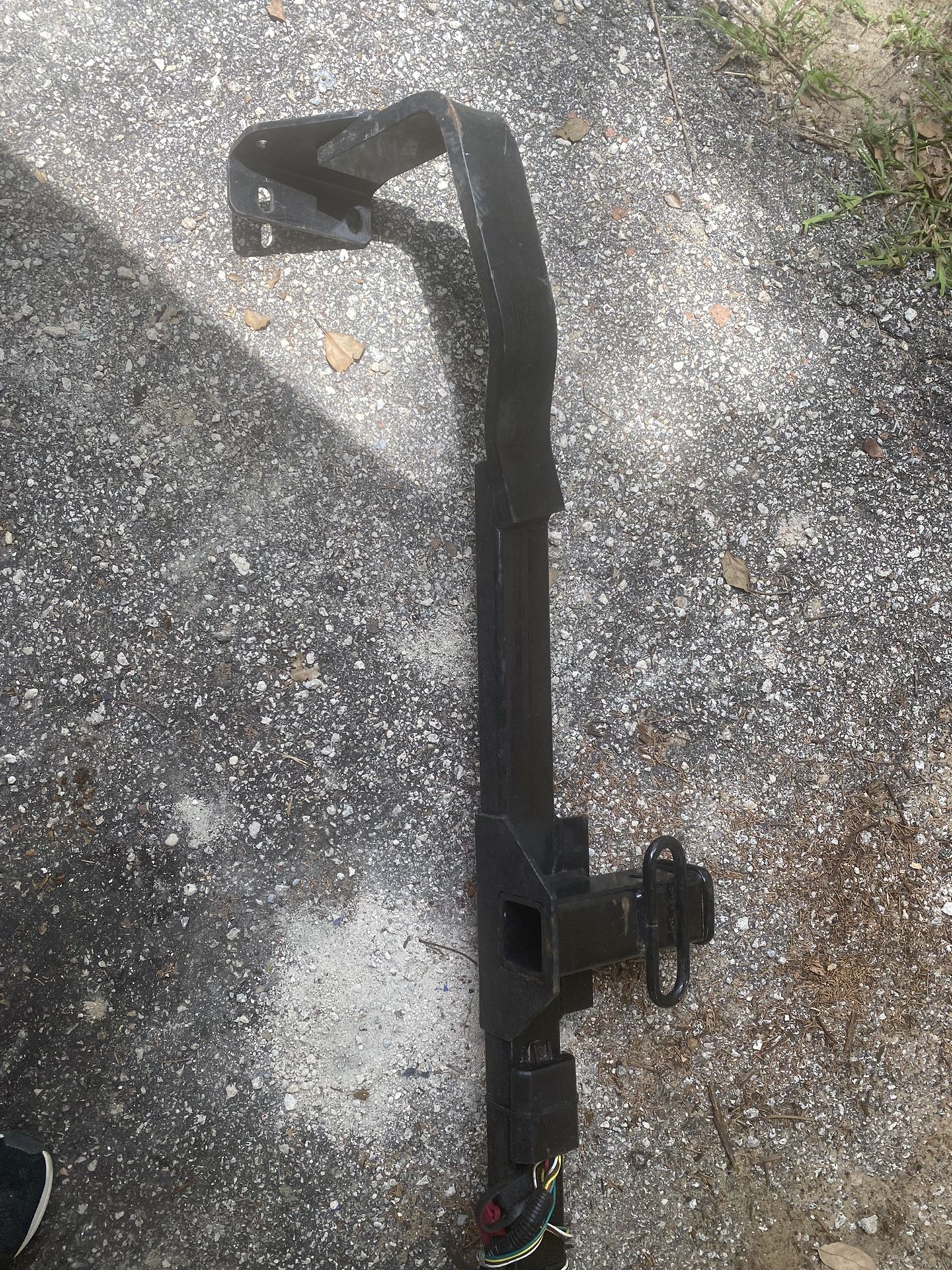 Trailer Hitch with Harness 