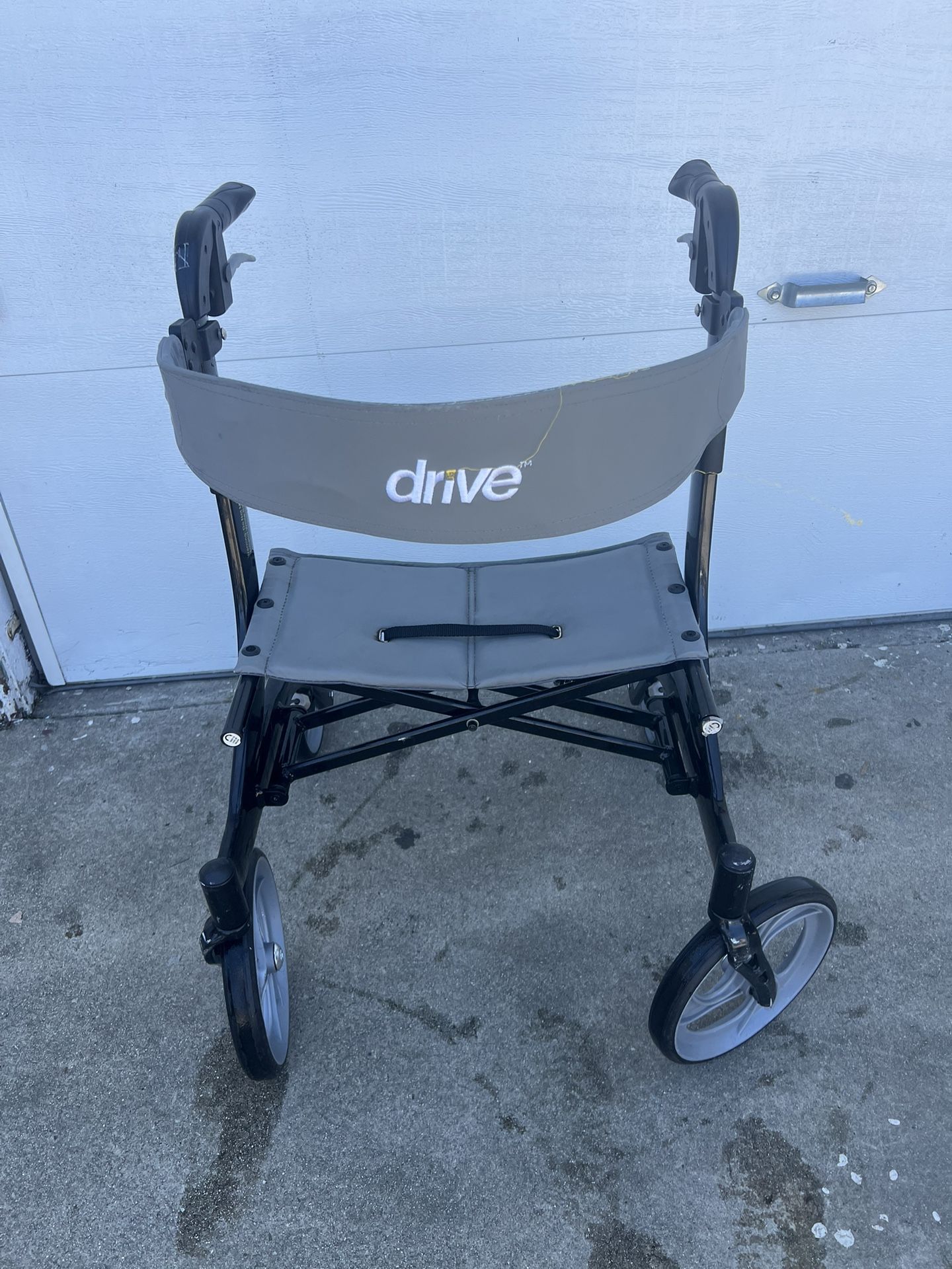DRIVE NITRO WALKER