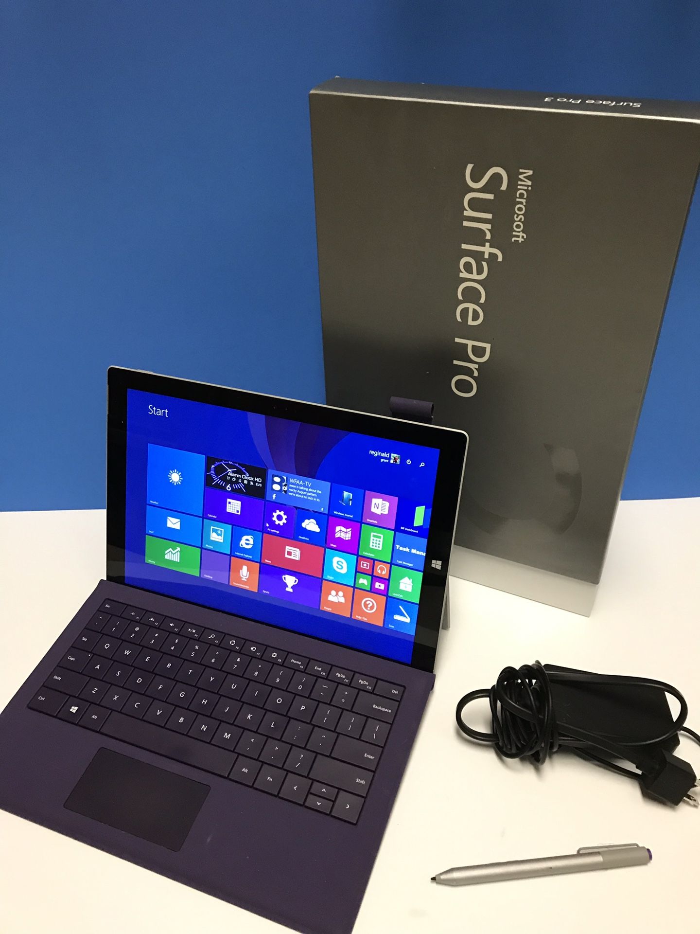 Microsoft Surface 3 pro w/ keyboard, pen, and charger