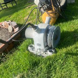 Manual Winch For Anchor Chain And Sails 
