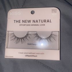 $10 BOTH white purse & lashes