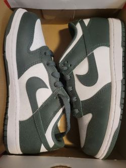 Nike Dunk Low
