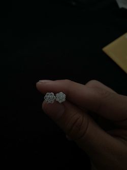 5MM Moissanite Cluster Stud Earrings 925 Sterling Silver Passes Diamond Tester