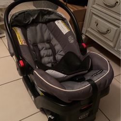 Car seat Graco ($50)