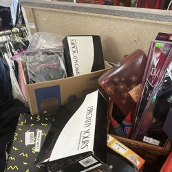 30 Gal  Container Of Hair/more