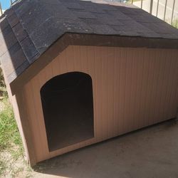 Dog House 34x 45