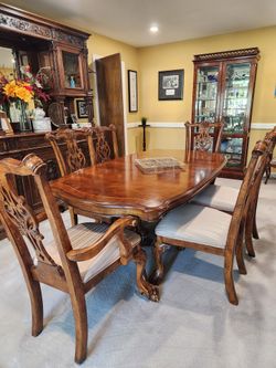 Dining room set