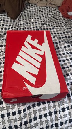 Nike sneakers 8 man