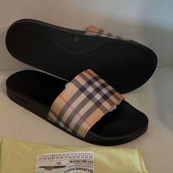 Burberry Men Slides 