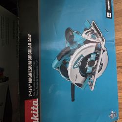 Makita 15 Amp 5007Mg Magnesium 7-1/4-Inch Circular Saw
