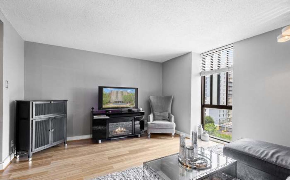 44” TV & TV Stand with Electric Fireplace