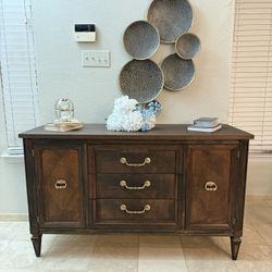 Buffet Table 