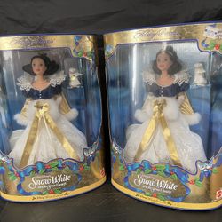 1998 Disney Holiday Princess Snow White Barbie Doll, NRFB 