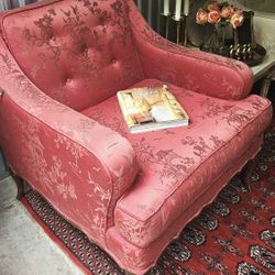 Beautiful Rare Chinoiserie Chair
