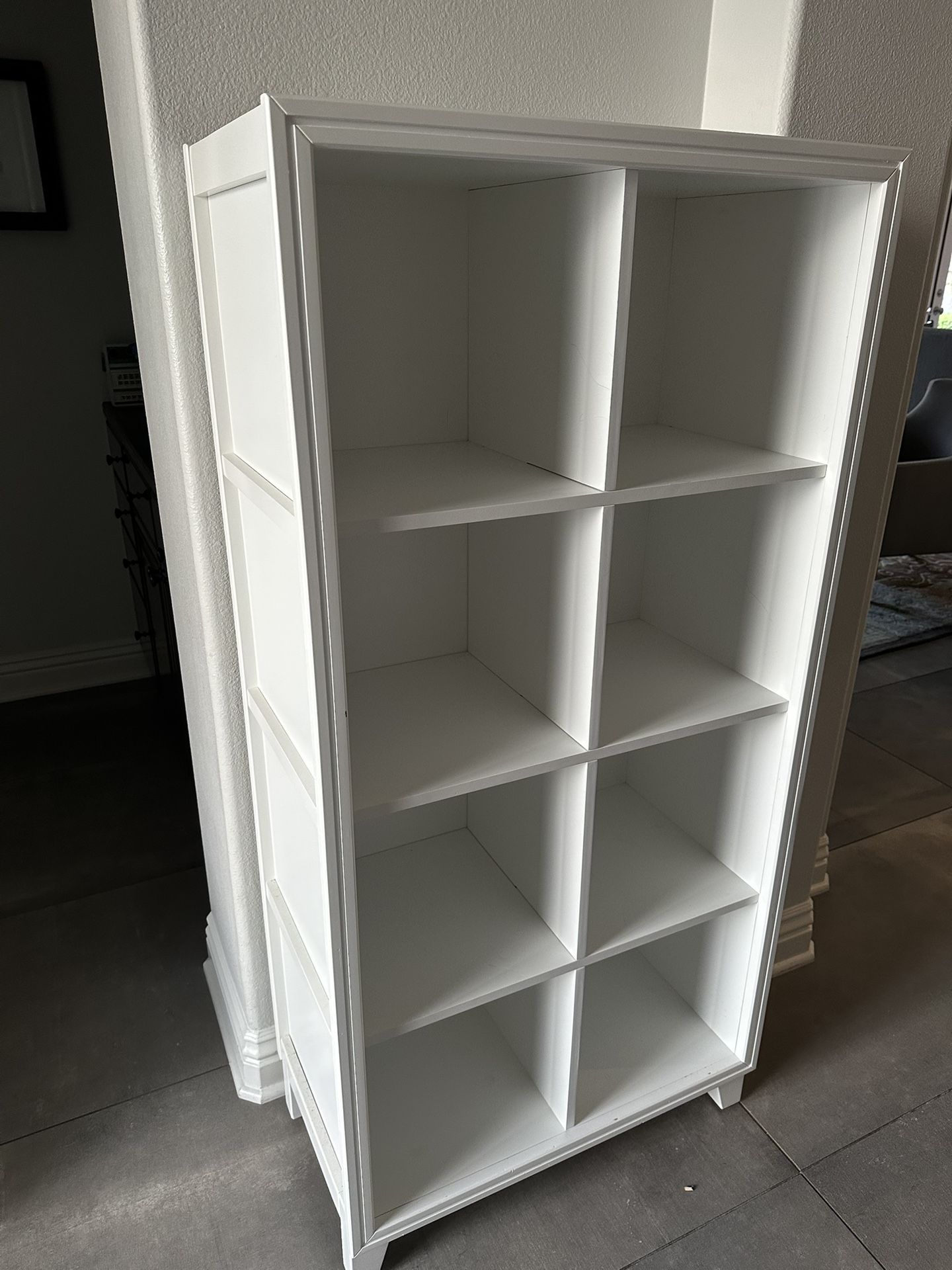 Kids Bookshelf 