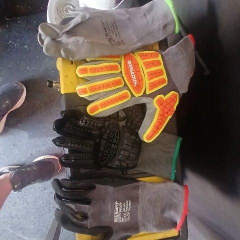 Safety Gloves All Size$4-7