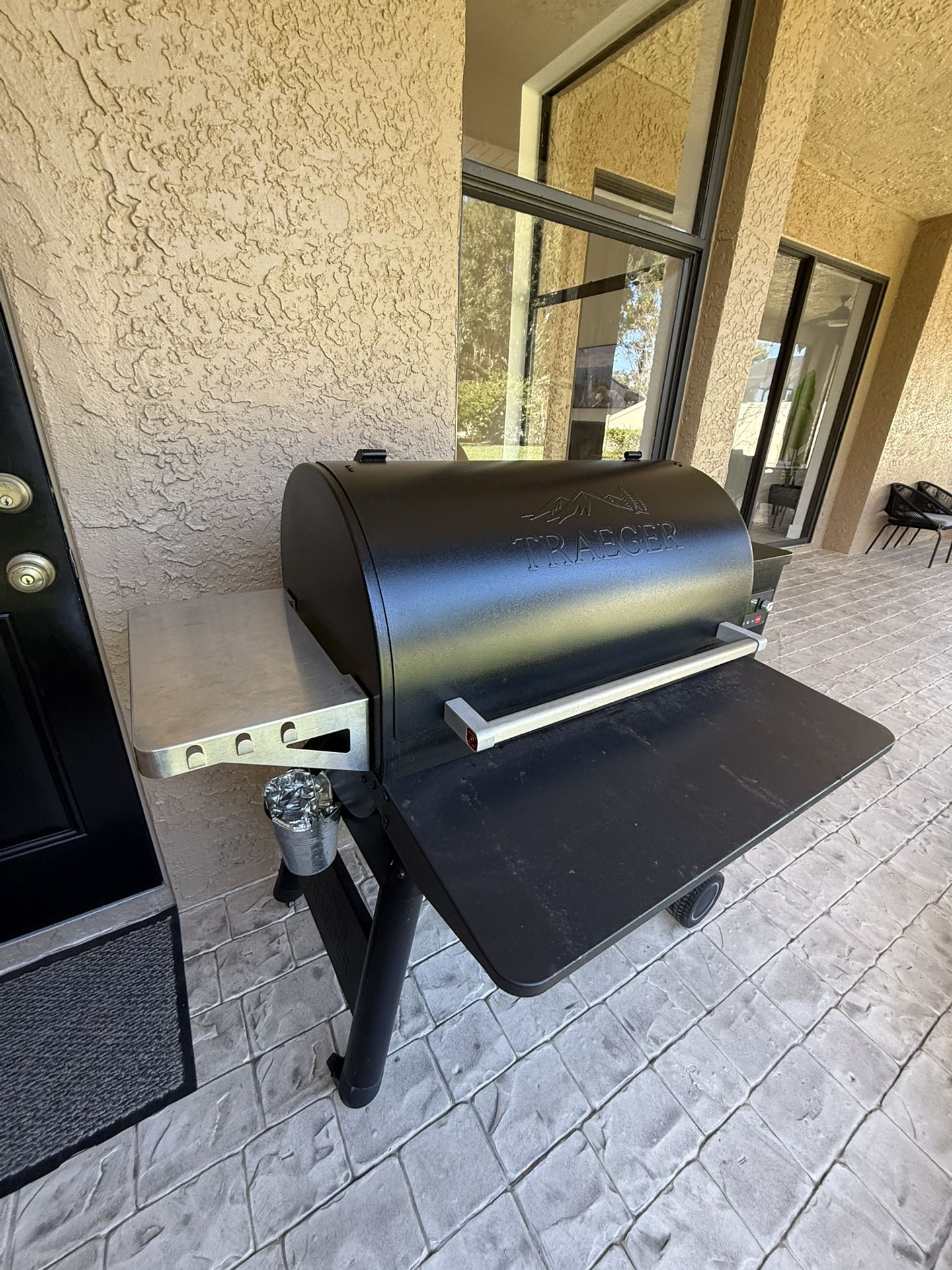 Traeger Ironwood 885 With Cover